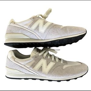 New Balance 996
